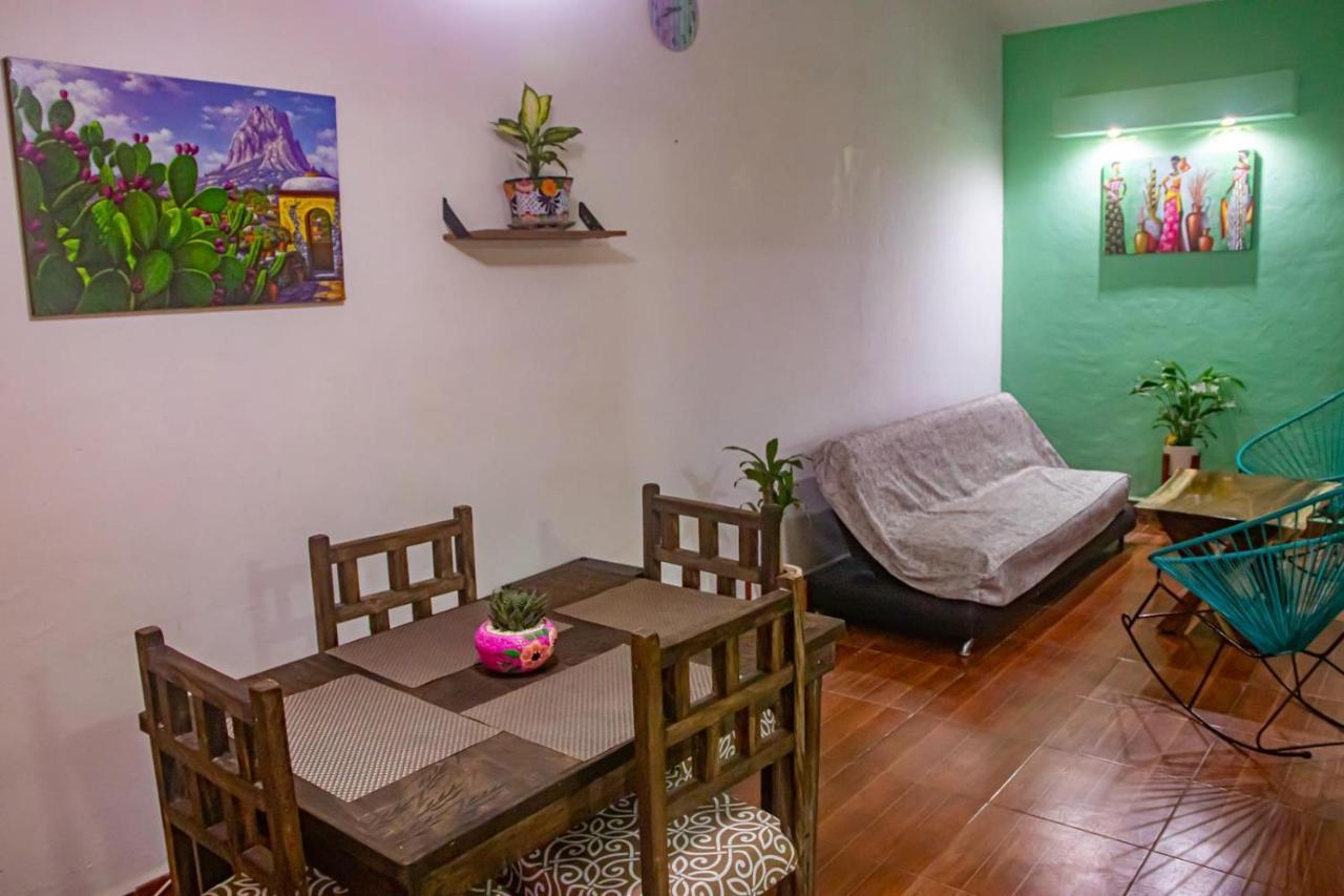 Siga'S House Cancun Centro Luaran gambar